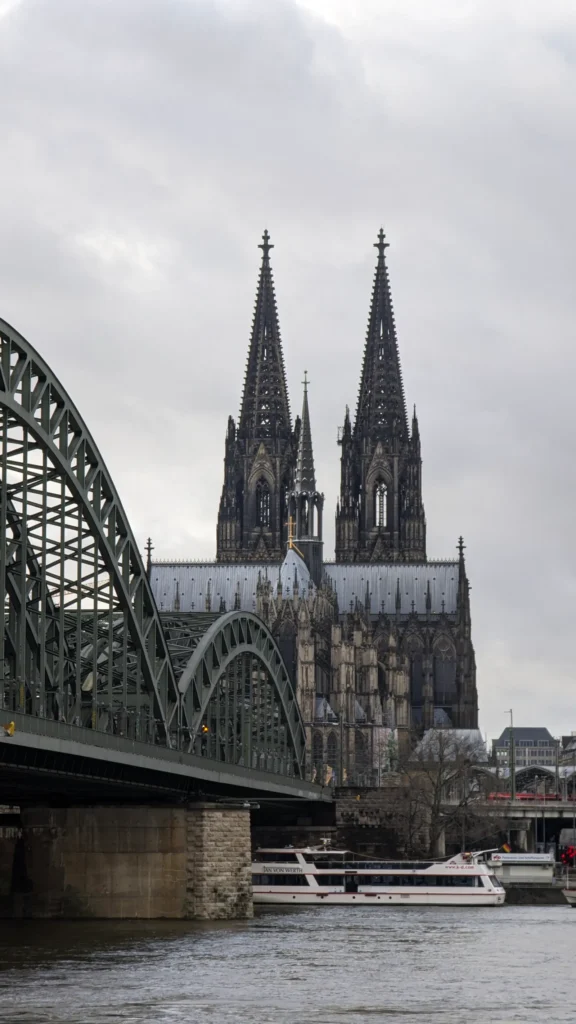 Kölner Dom und Hohenzollernbrücke