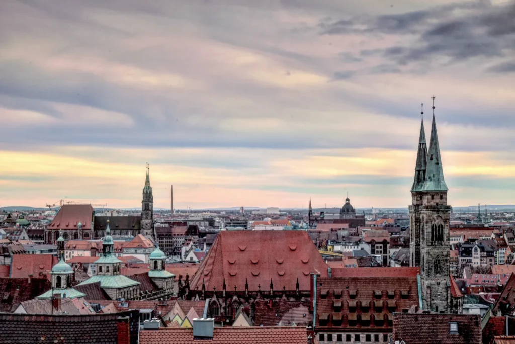 Altstadt von Nürnberg mit Kirchtürmen